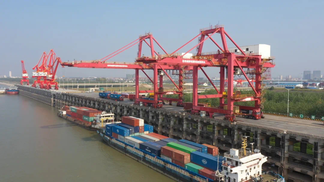 湖南華洋弘騰國際貨運代理有限公司 湖南國際海運代理、貨物運輸代理、貨物報關、報檢